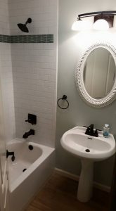 Bathroom-Remodeling Black and White palette